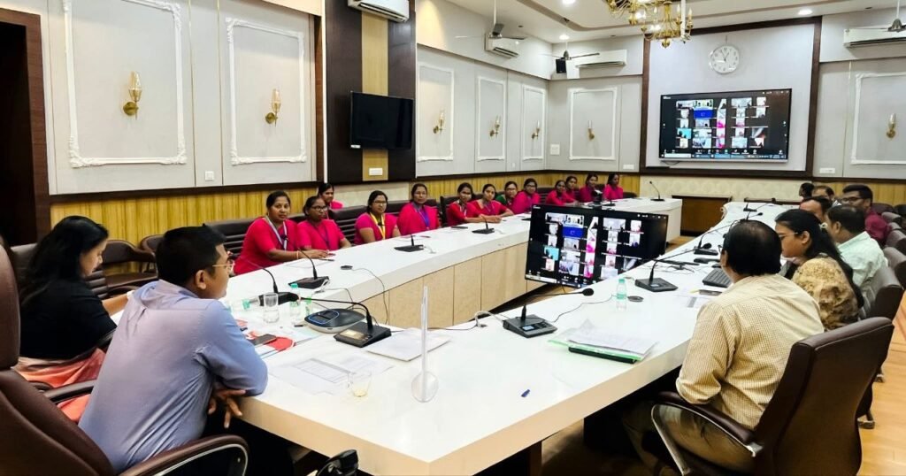 Asha Sevika Golden Card Mandhan